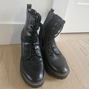 Stradivarius Sleek Black Moto Boots